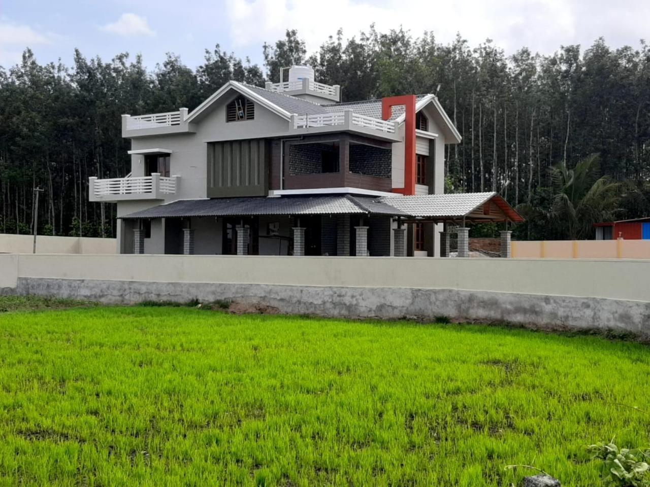 The Grassland Homestay Chikmagalur Luaran gambar